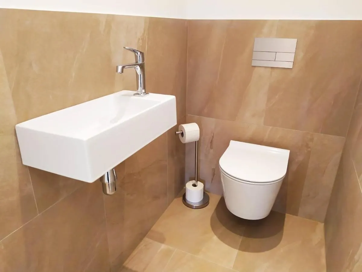Deluxe Parkapartment Vienna City Center - Free Parking! Apartment